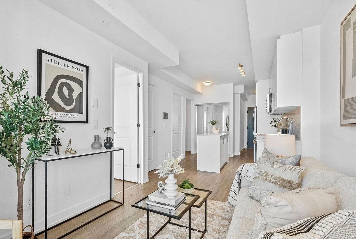 335 wheat boom Drive Oakville 335 wheat boom Drive Oakville