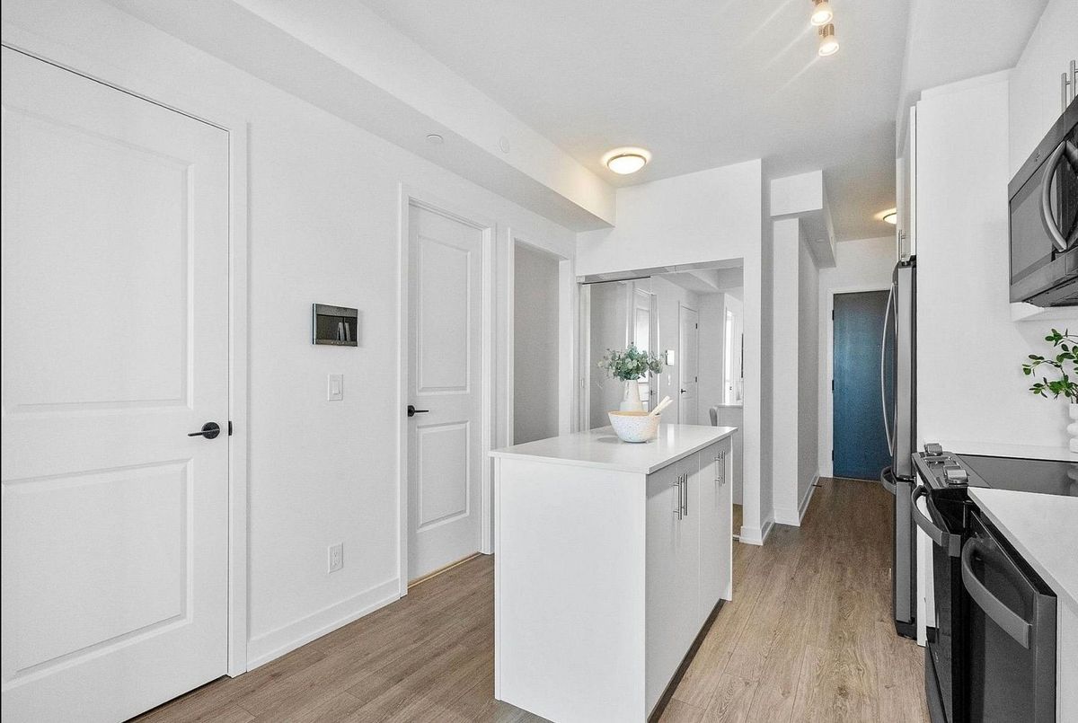 335 wheat boom Drive Oakville 335 wheat boom Drive Oakville