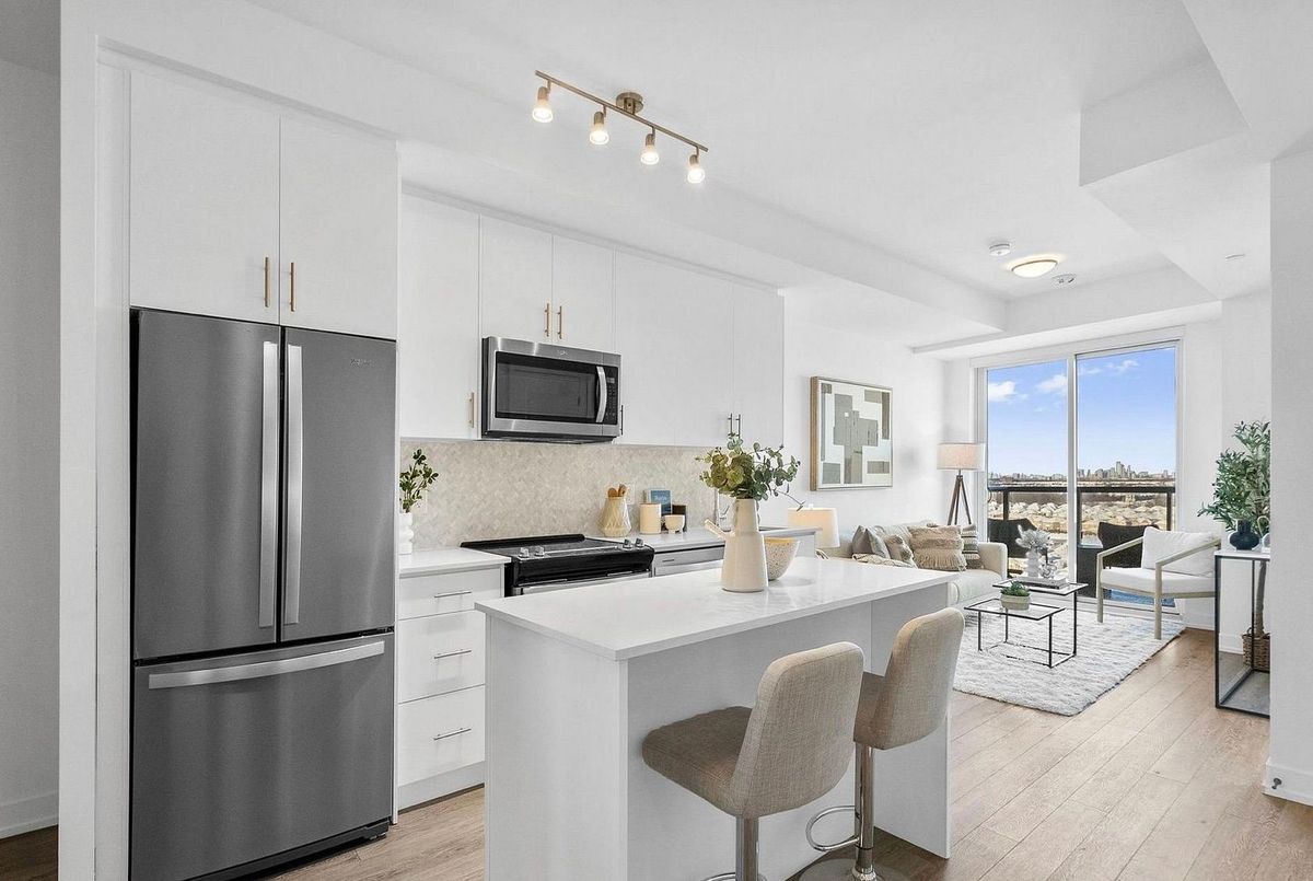 335 wheat boom Drive Oakville 335 wheat boom Drive Oakville