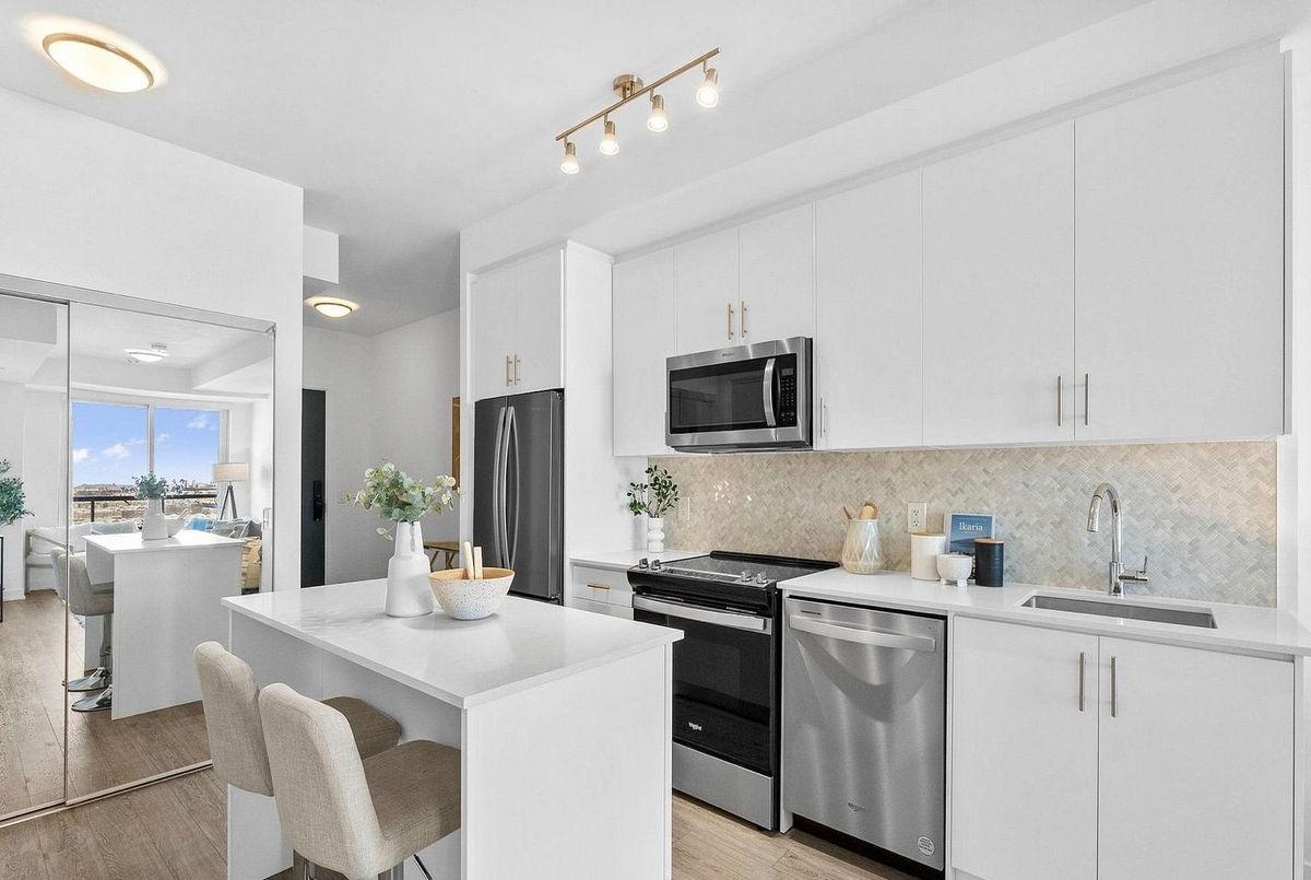 335 wheat boom Drive Oakville 335 wheat boom Drive Oakville