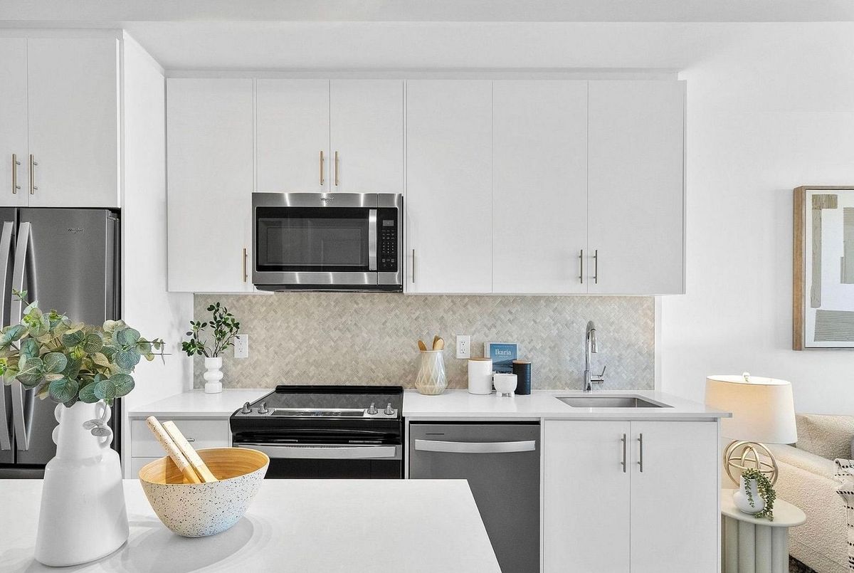 335 wheat boom Drive Oakville 335 wheat boom Drive Oakville