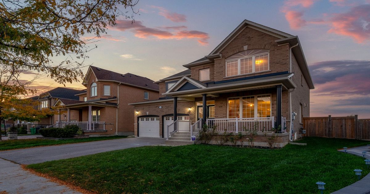 95 Heslop Circle Brampton