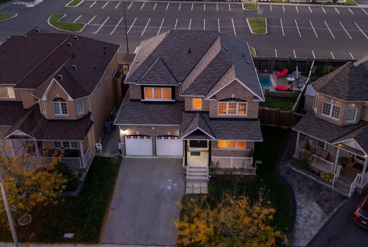 95 Heslop Circle Brampton 95 Heslop Circle Brampton