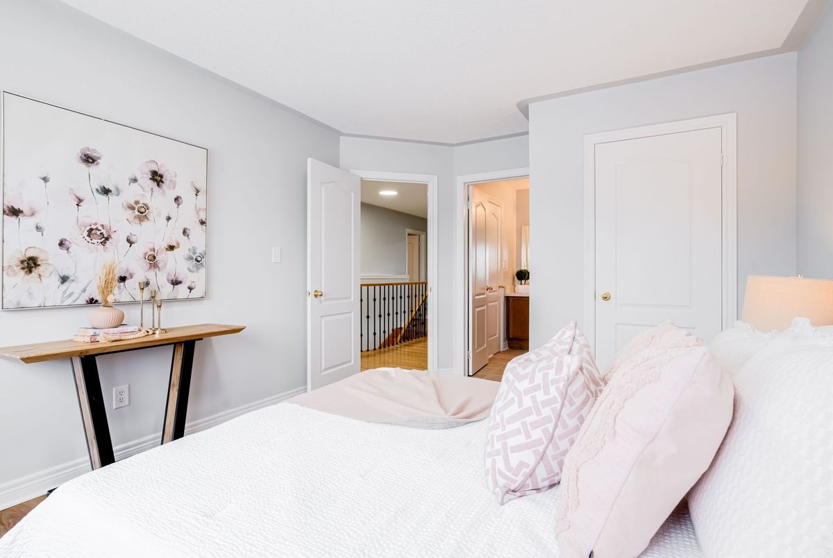 95 Heslop Circle Brampton 95 Heslop Circle Brampton