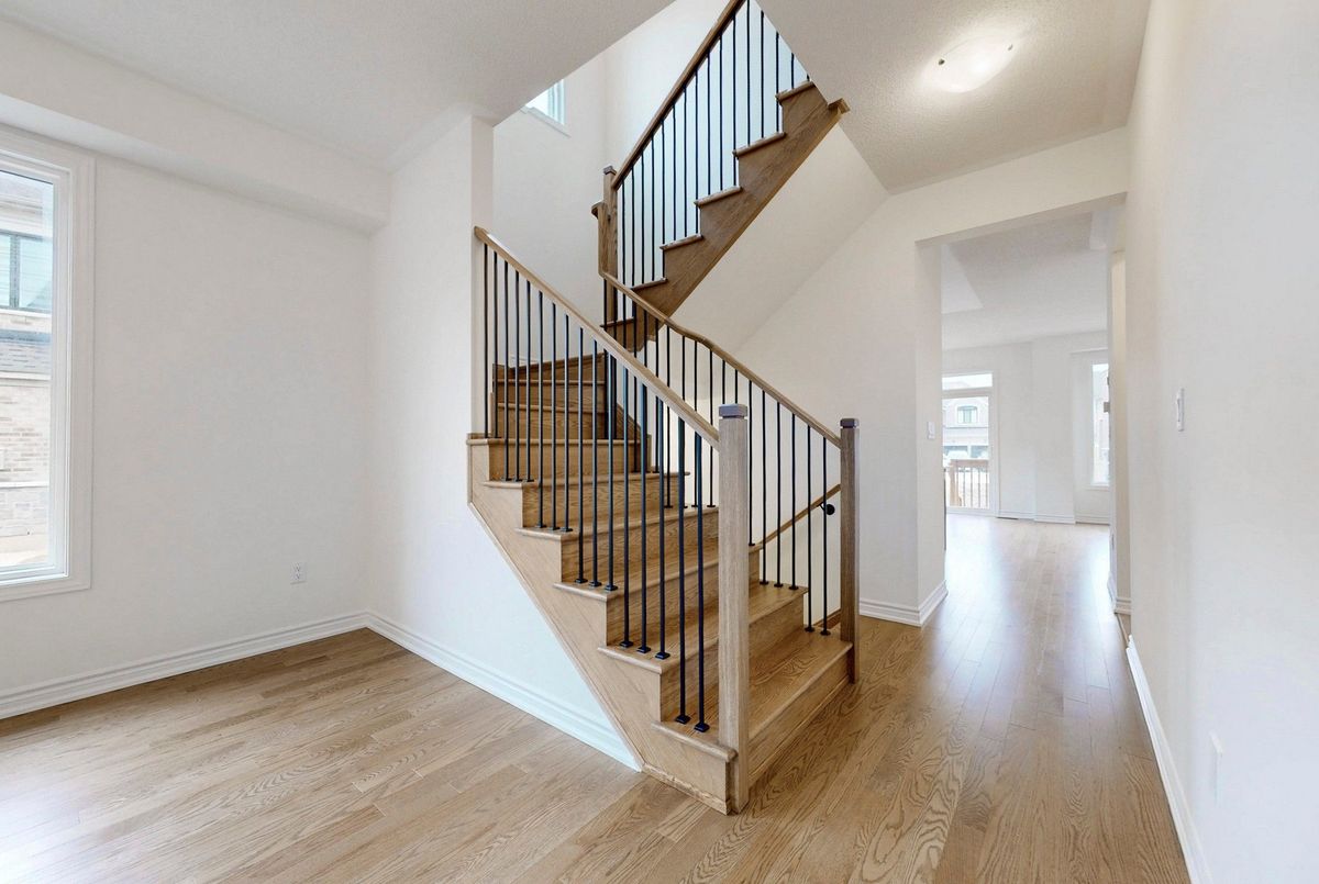 1460 Chamomile Crescent Milton 1460 Chamomile Crescent Milton