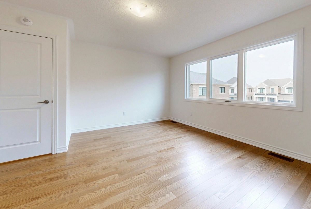 1460 Chamomile Crescent Milton 1460 Chamomile Crescent Milton