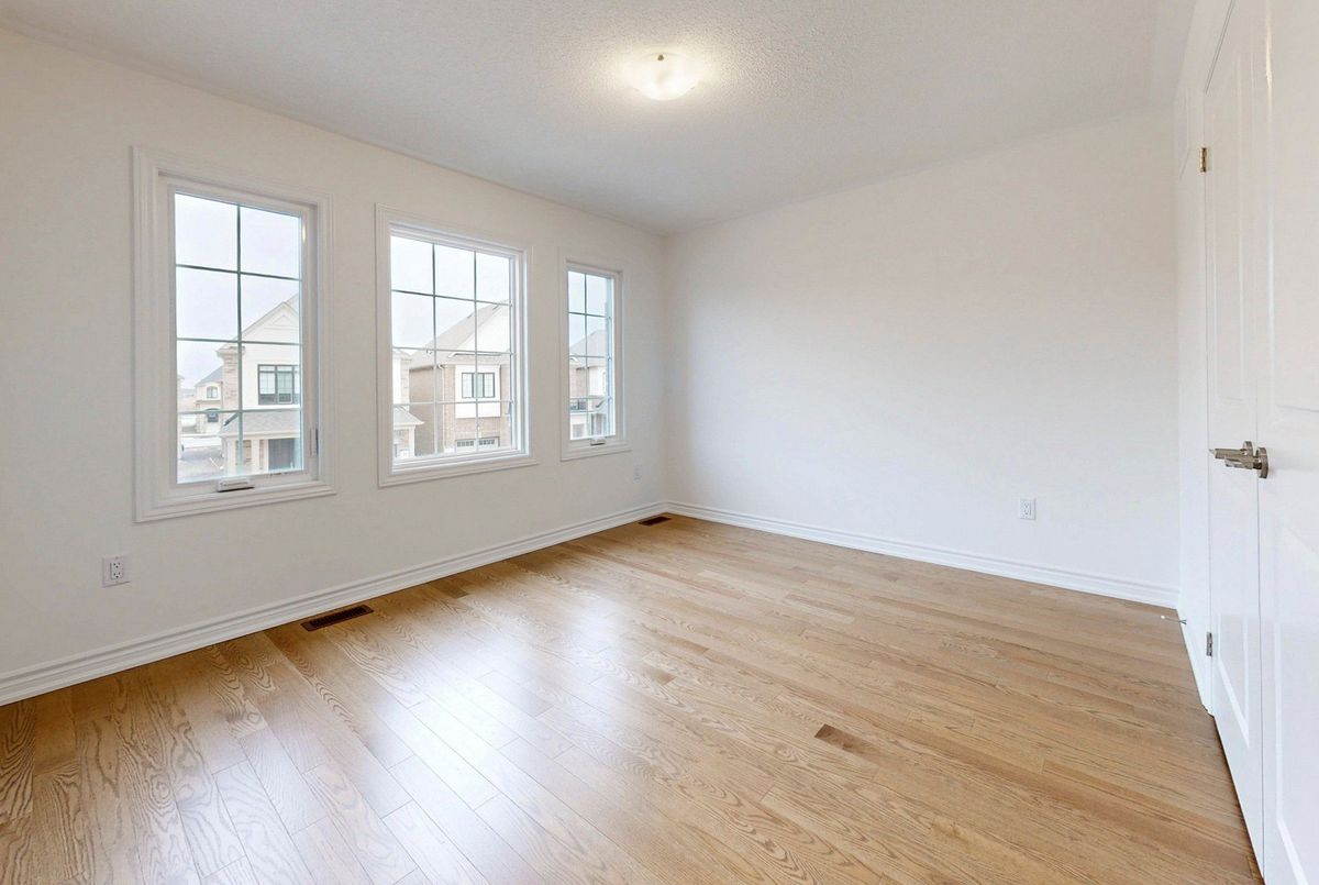 1460 Chamomile Crescent Milton 1460 Chamomile Crescent Milton