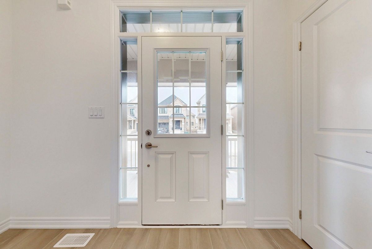 1460 Chamomile Crescent Milton 1460 Chamomile Crescent Milton