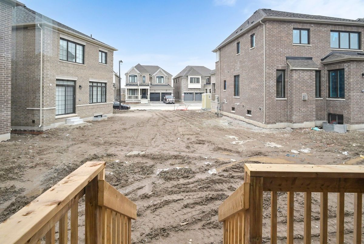 1460 Chamomile Crescent Milton 1460 Chamomile Crescent Milton