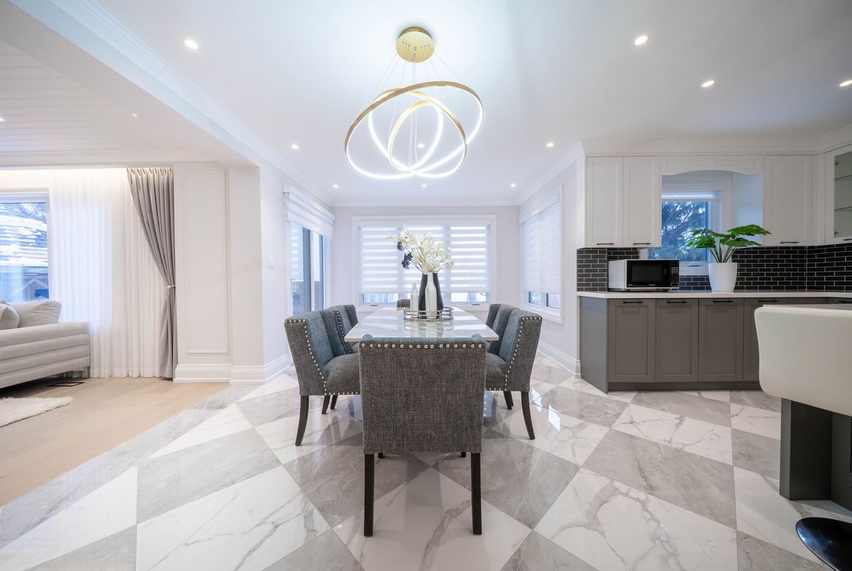 18 Mountbatten Road Toronto 18 Mountbatten Road Toronto