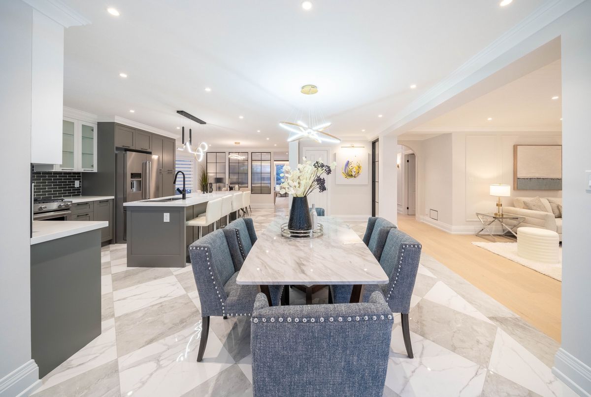 18 Mountbatten Road Toronto 18 Mountbatten Road Toronto