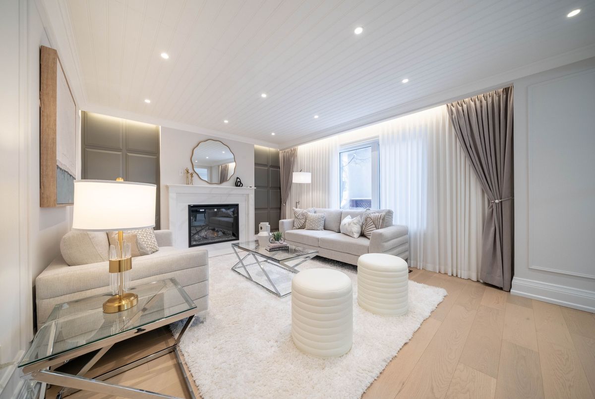 18 Mountbatten Road Toronto 18 Mountbatten Road Toronto