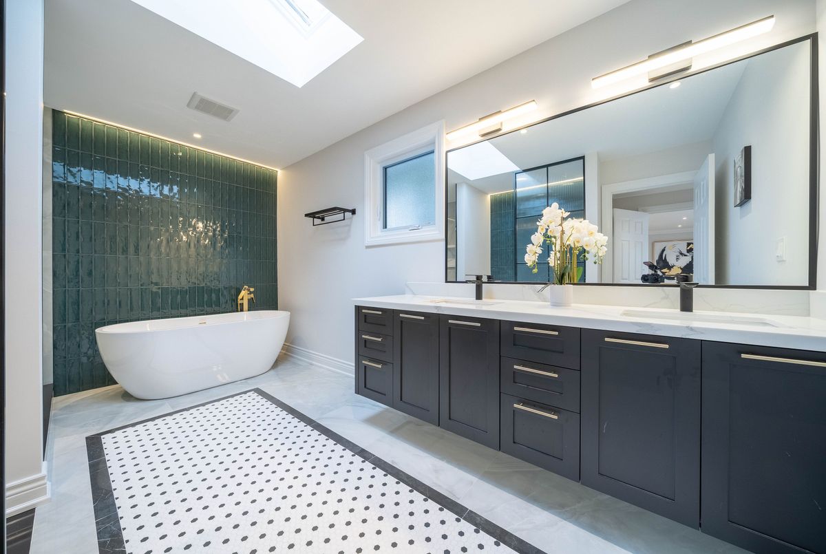 18 Mountbatten Road Toronto 18 Mountbatten Road Toronto