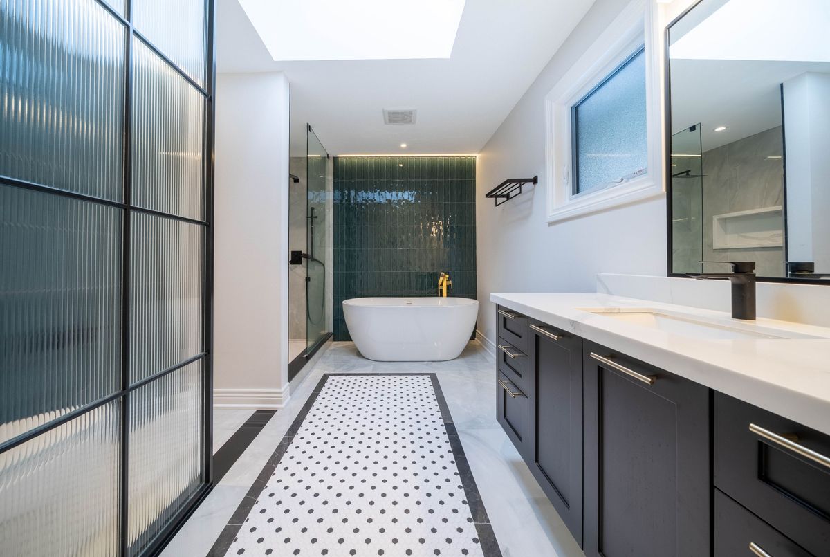 18 Mountbatten Road Toronto 18 Mountbatten Road Toronto