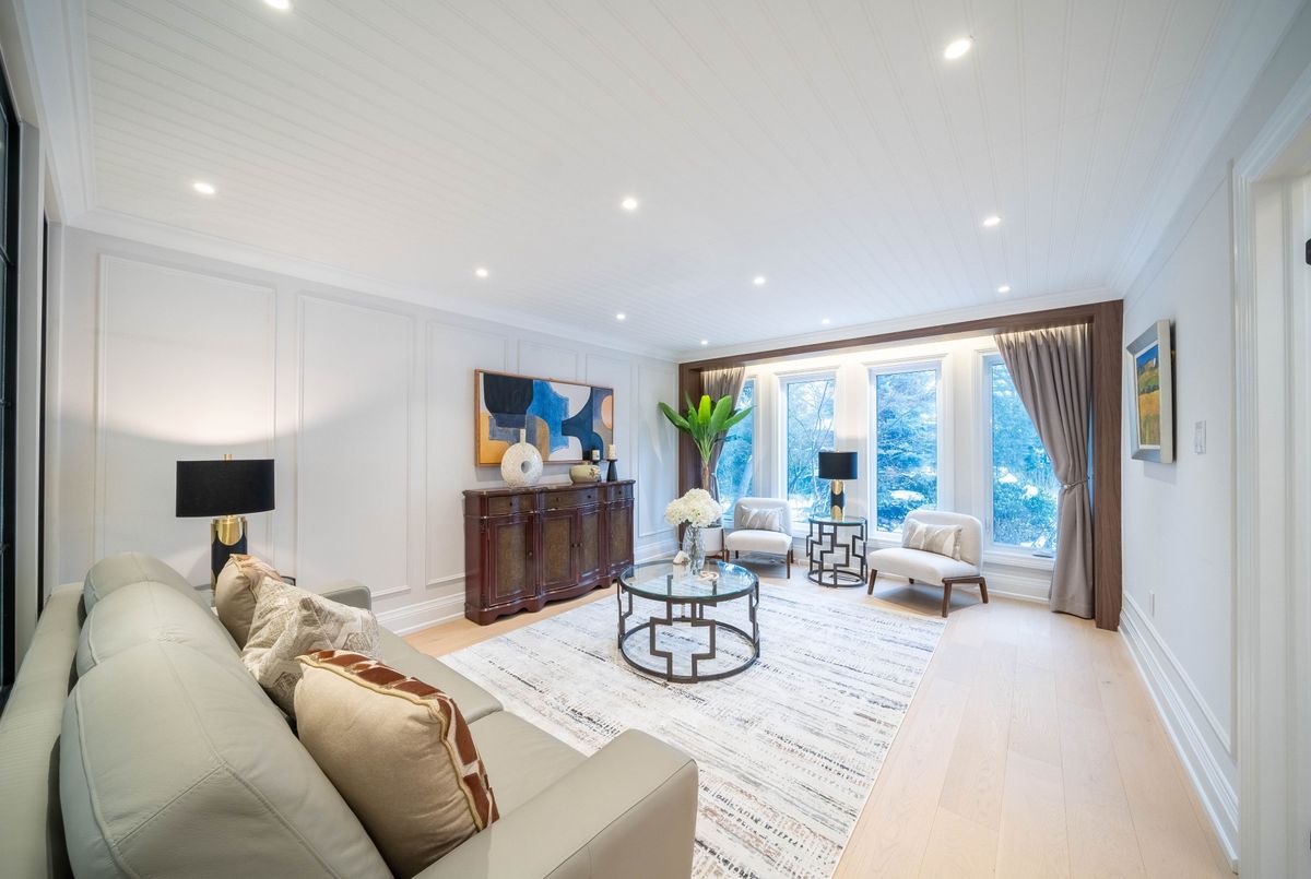 18 Mountbatten Road Toronto 18 Mountbatten Road Toronto