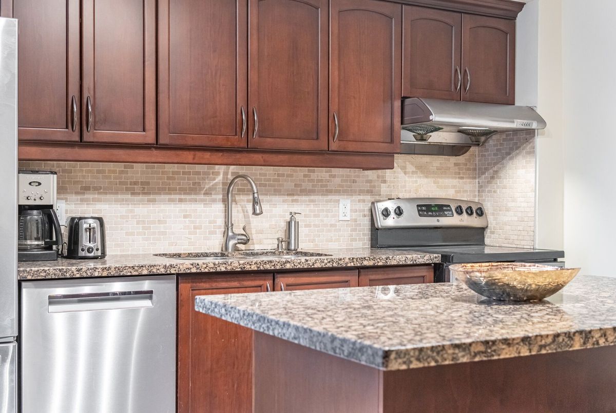 151 Perth Avenue Toronto 151 Perth Avenue Toronto