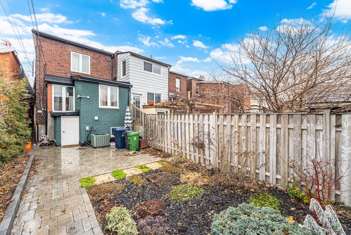 151 Perth Avenue Toronto 151 Perth Avenue Toronto