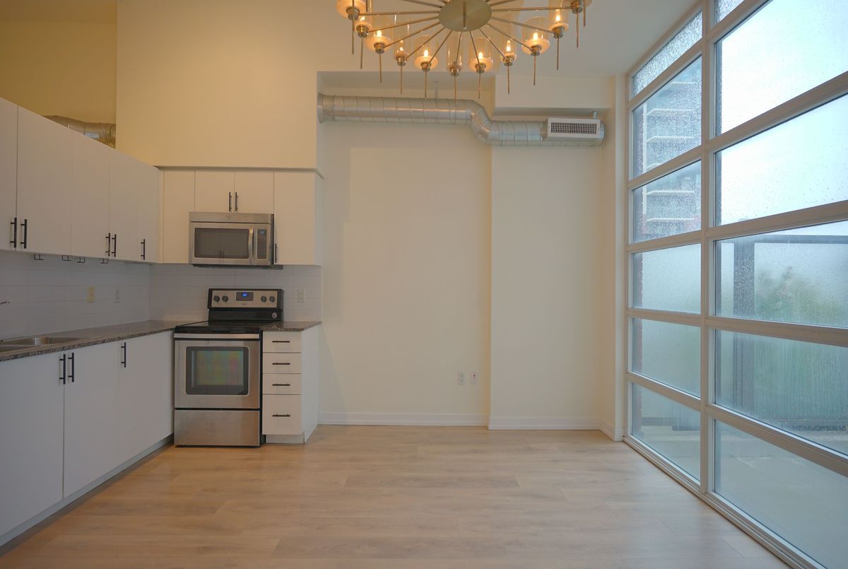 1410 Dupont Street Toronto 1410 Dupont Street Toronto