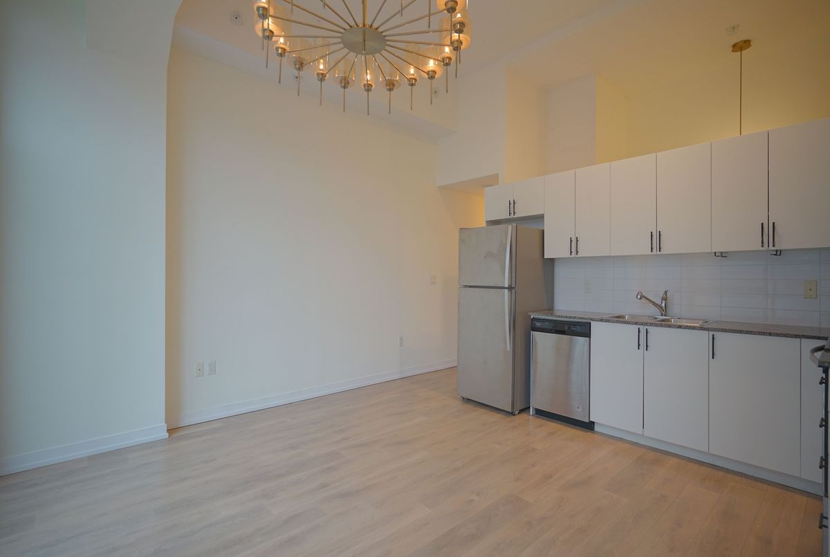 1410 Dupont Street Toronto 1410 Dupont Street Toronto