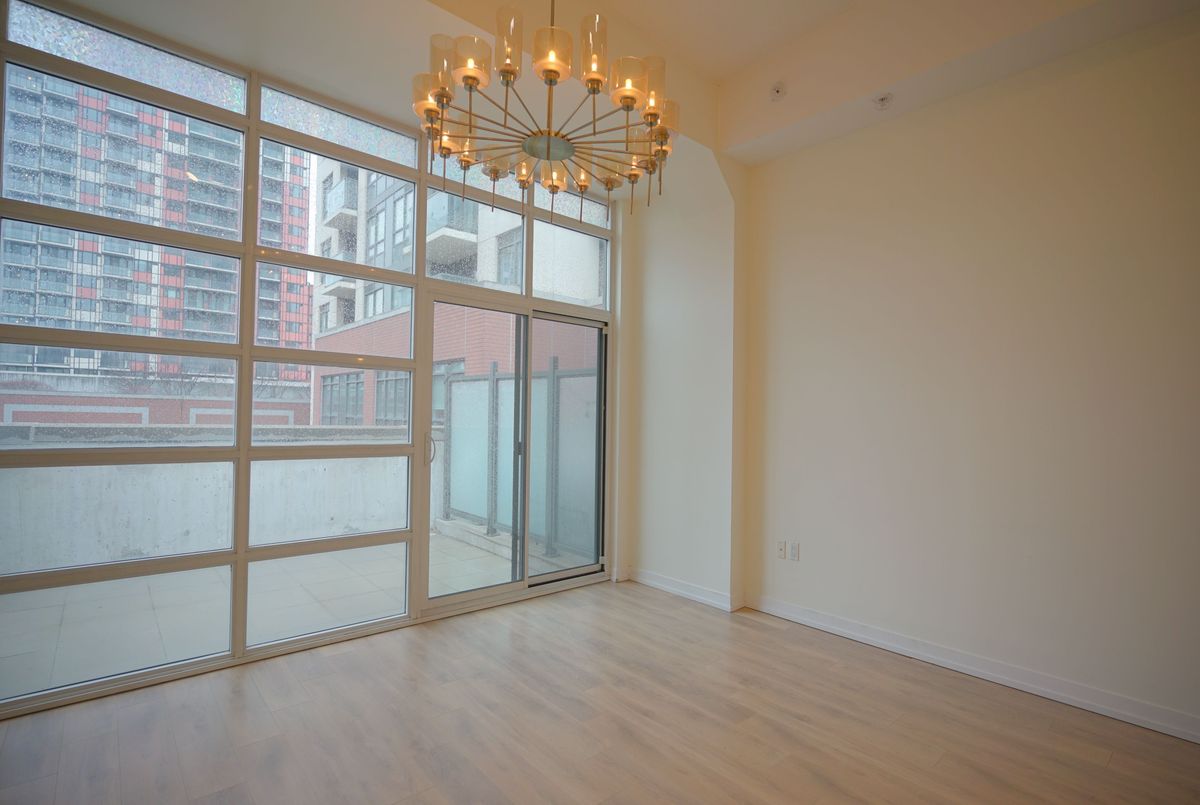 1410 Dupont Street Toronto 1410 Dupont Street Toronto