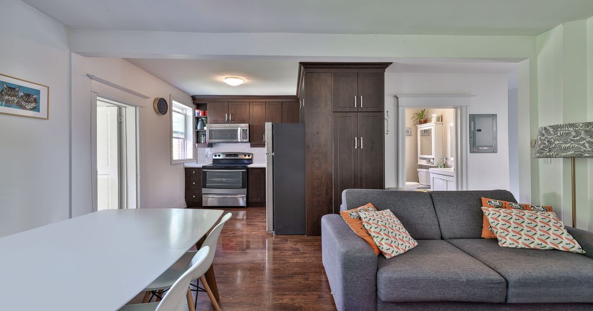 3 Roblocke Avenue Toronto