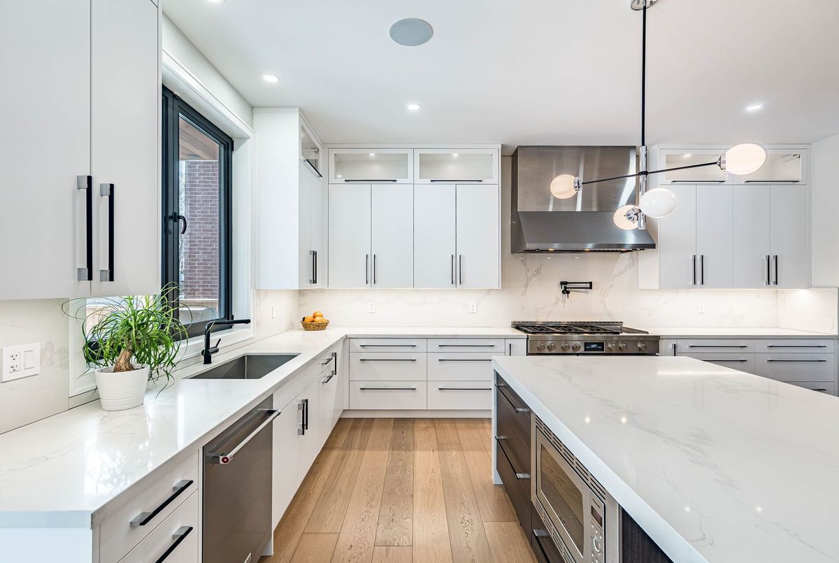 402 Niar Avenue Mississauga 402 Niar Avenue Mississauga