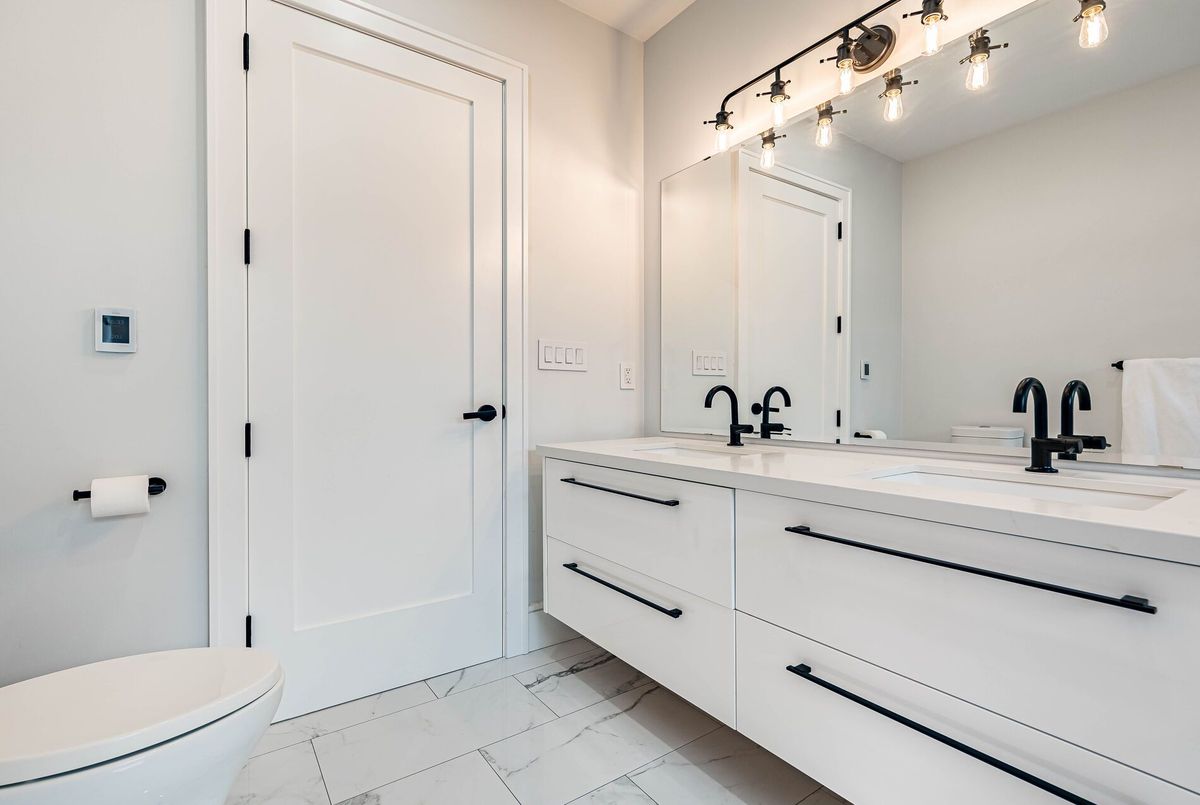 402 Niar Avenue Mississauga 402 Niar Avenue Mississauga