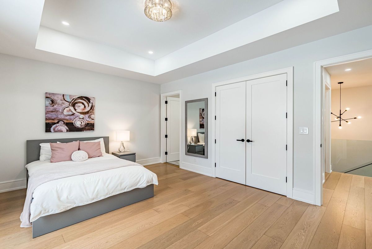 402 Niar Avenue Mississauga 402 Niar Avenue Mississauga