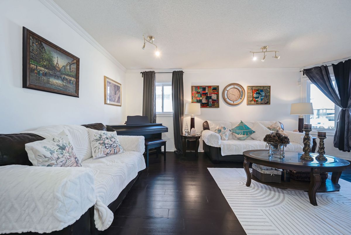 27 Suncrest Drive Brampton 27 Suncrest Drive Brampton