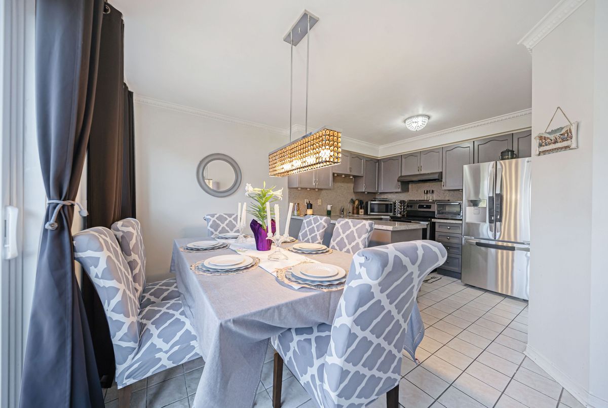 27 Suncrest Drive Brampton 27 Suncrest Drive Brampton