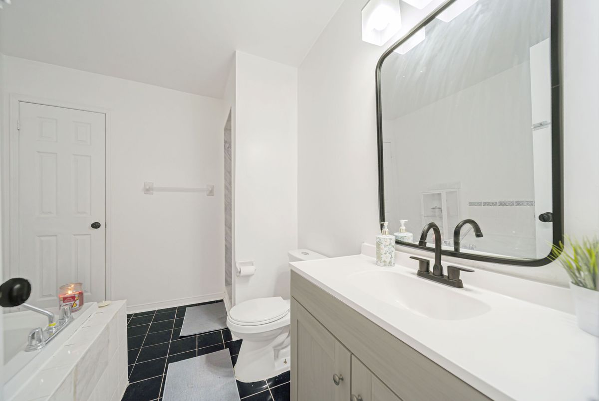 27 Suncrest Drive Brampton 27 Suncrest Drive Brampton