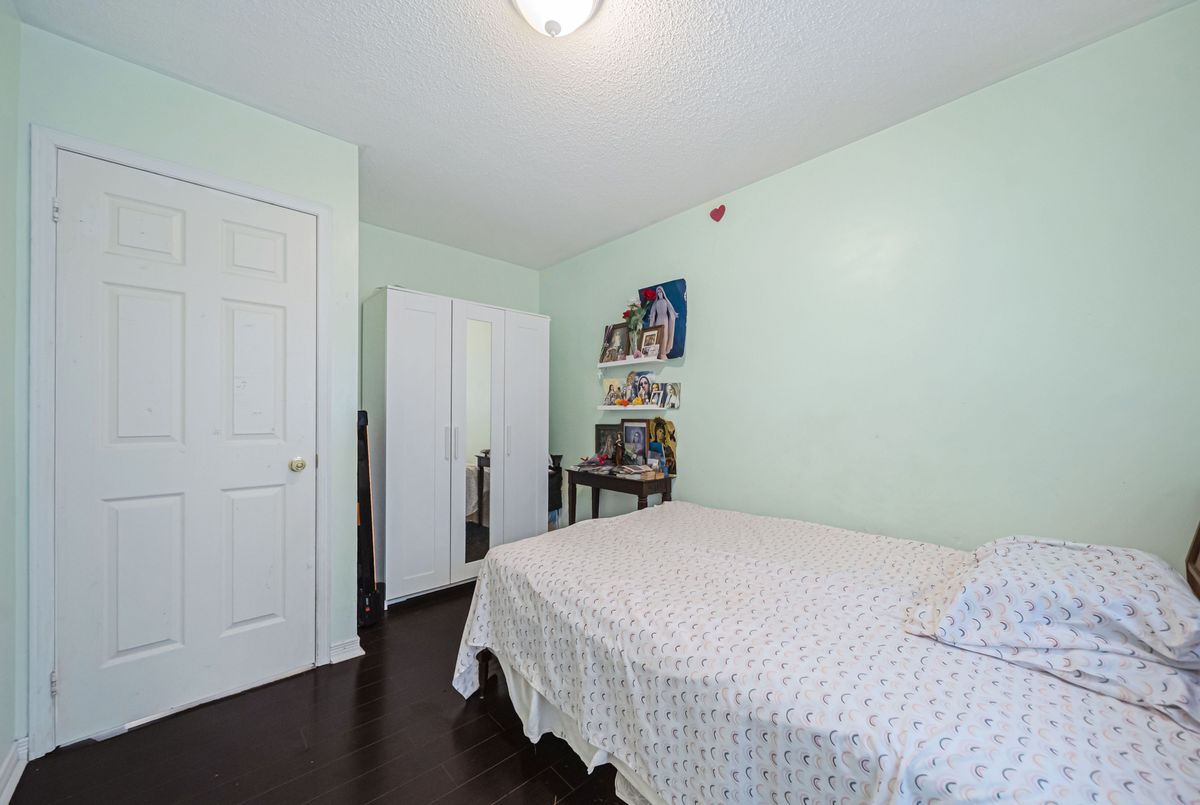 27 Suncrest Drive Brampton 27 Suncrest Drive Brampton