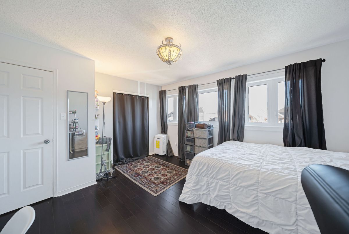 27 Suncrest Drive Brampton 27 Suncrest Drive Brampton