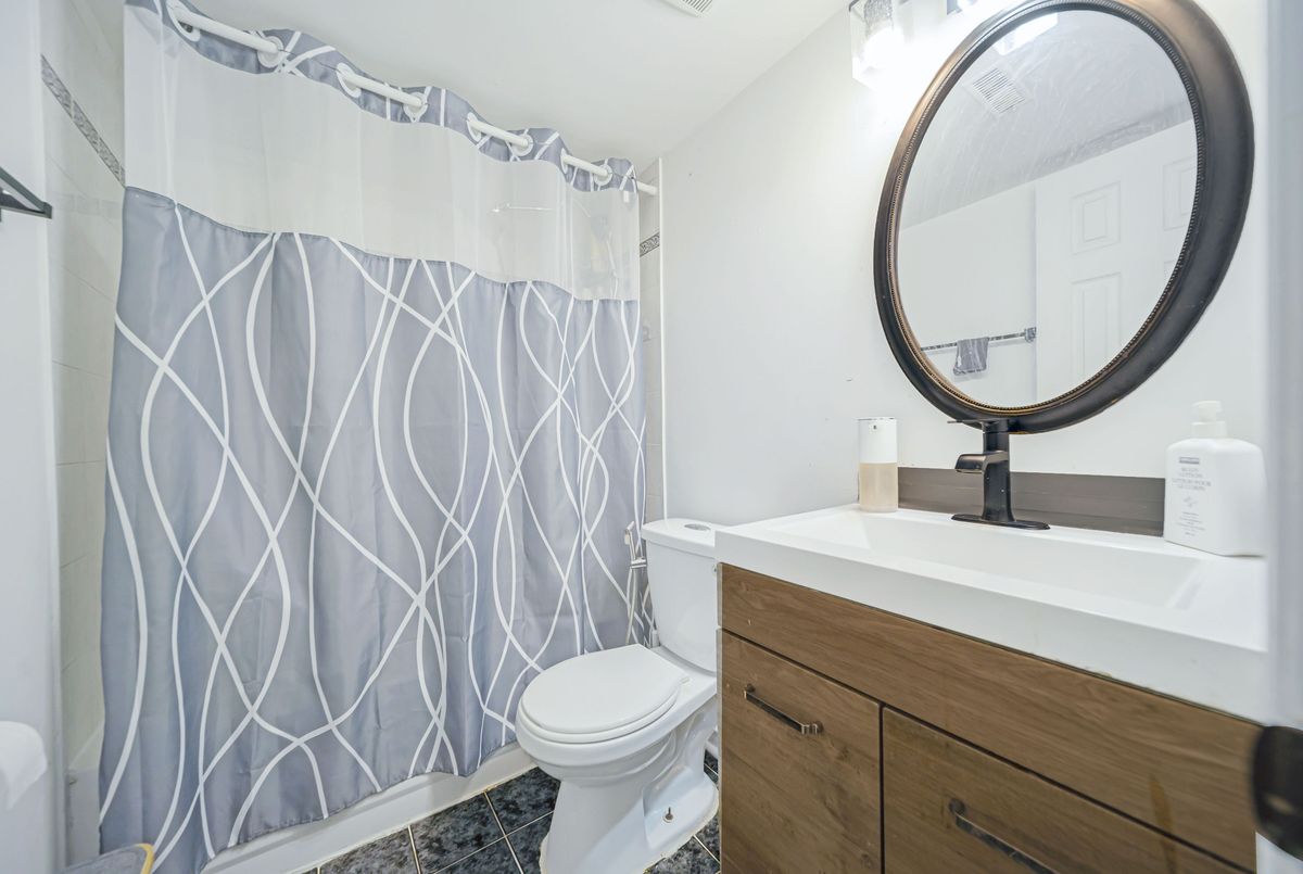 27 Suncrest Drive Brampton 27 Suncrest Drive Brampton