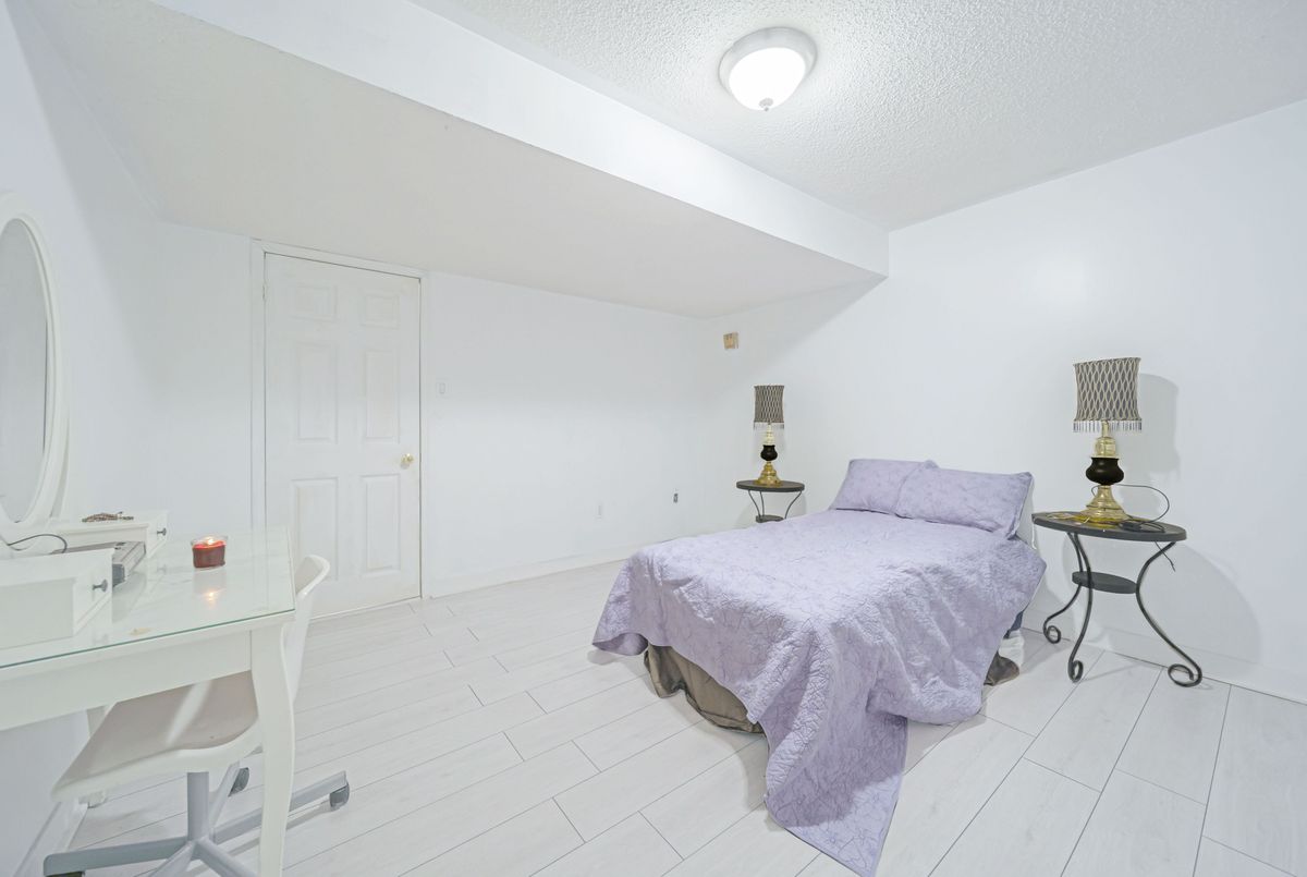 27 Suncrest Drive Brampton 27 Suncrest Drive Brampton