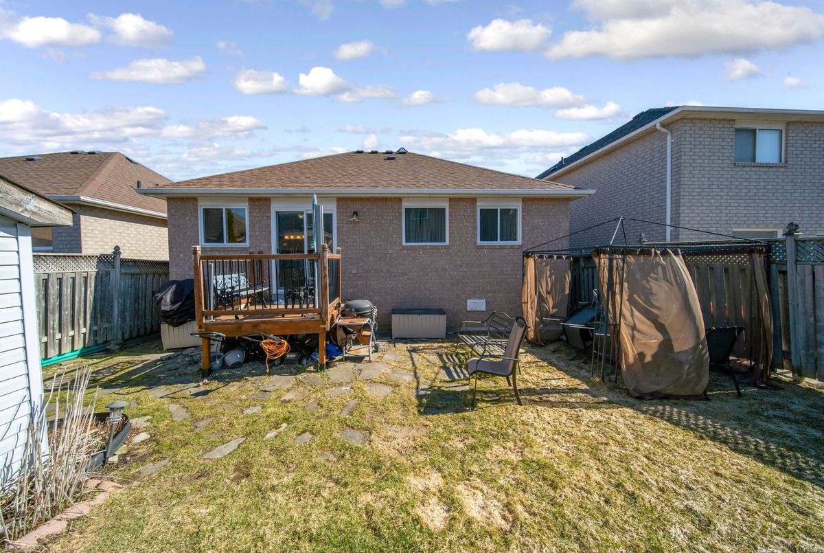 27 Suncrest Drive Brampton 27 Suncrest Drive Brampton