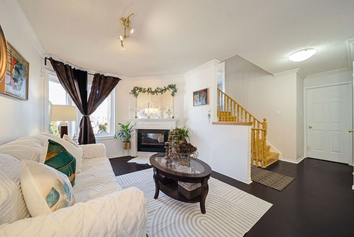 27 Suncrest Drive Brampton 27 Suncrest Drive Brampton