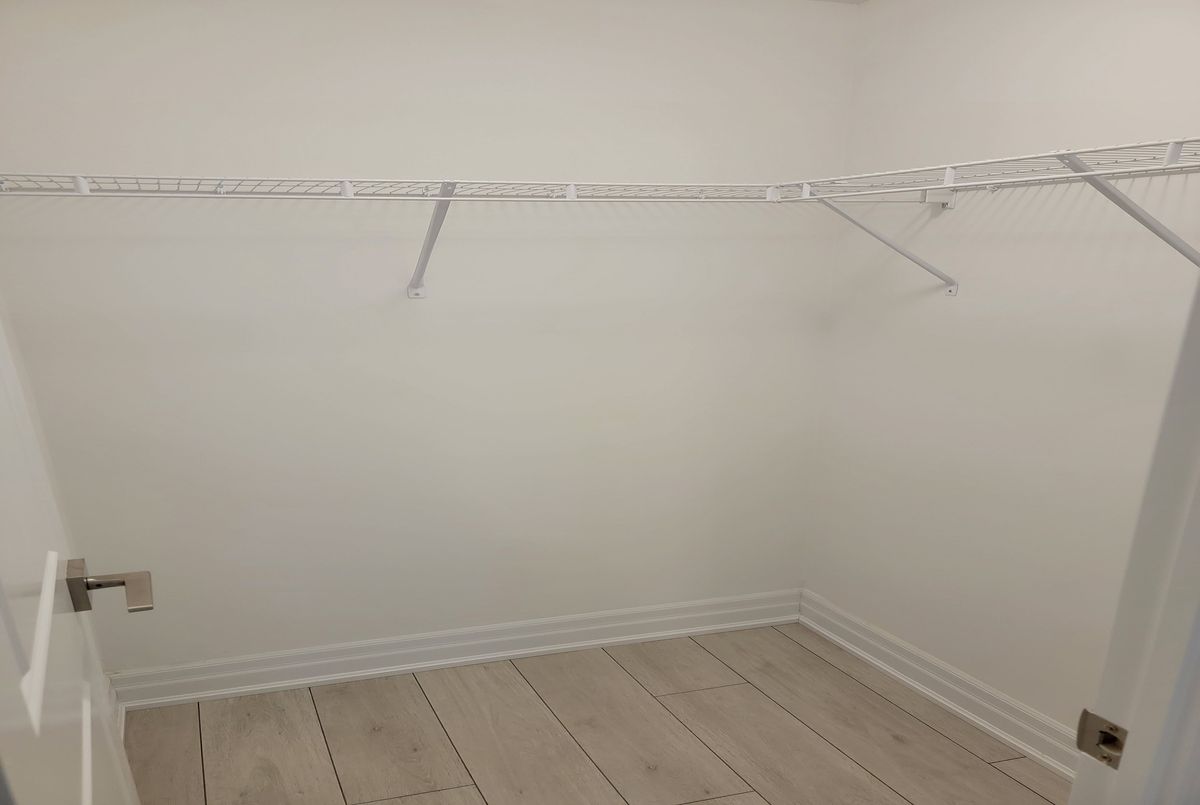 30 Elm Drive W Mississauga 30 Elm Drive W Mississauga