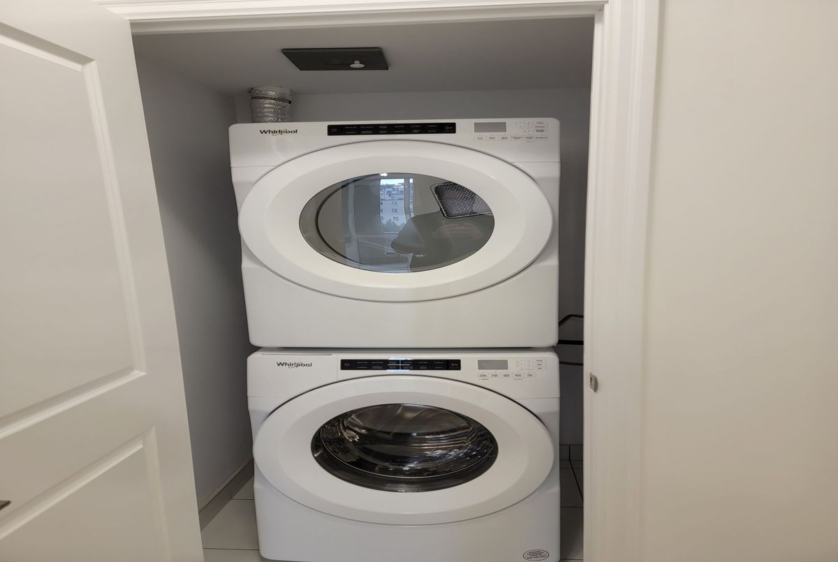 30 Elm Drive W Mississauga 30 Elm Drive W Mississauga