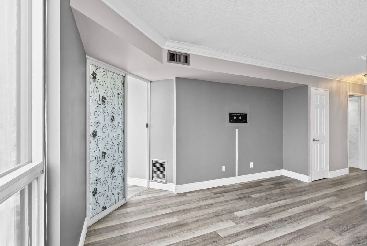 4460 Tucana Court Mississauga 4460 Tucana Court Mississauga