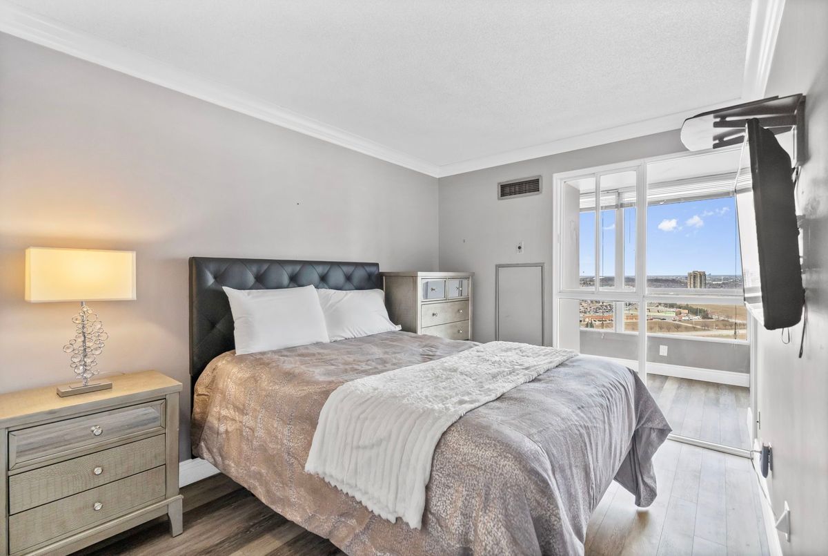 4460 Tucana Court Mississauga 4460 Tucana Court Mississauga