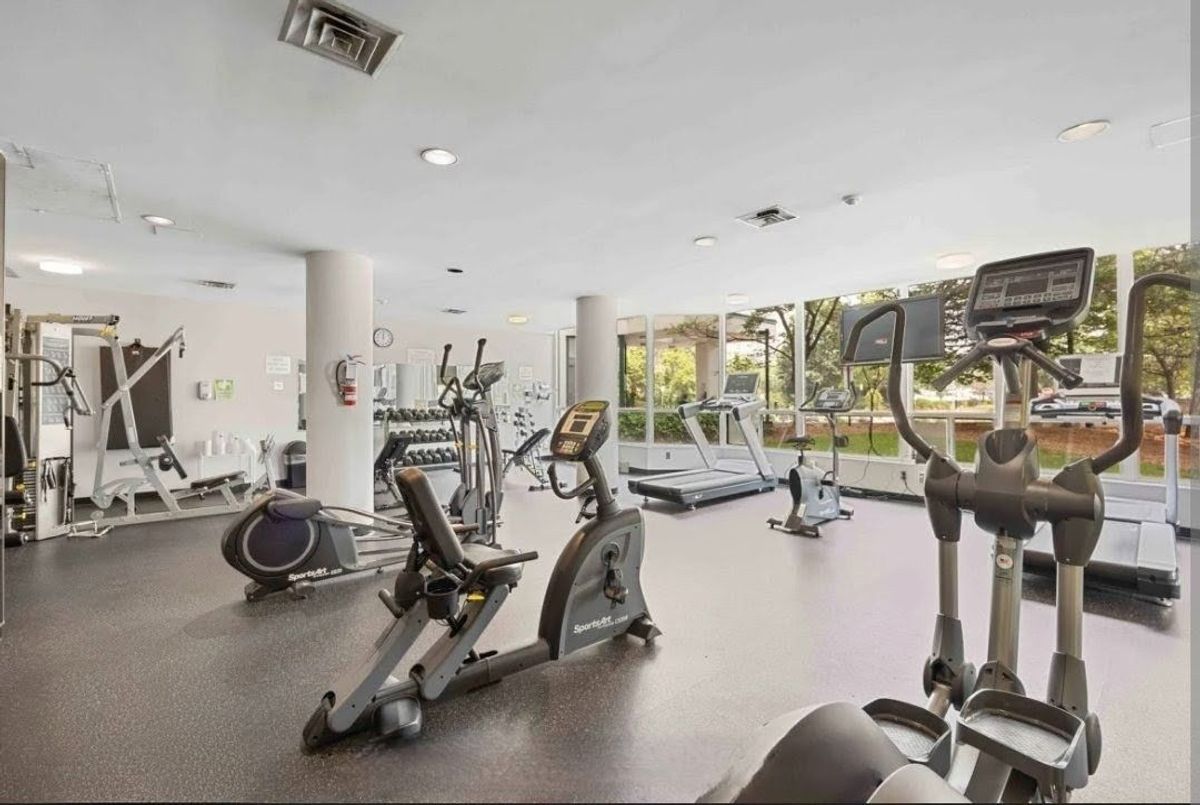 4460 Tucana Court Mississauga 4460 Tucana Court Mississauga