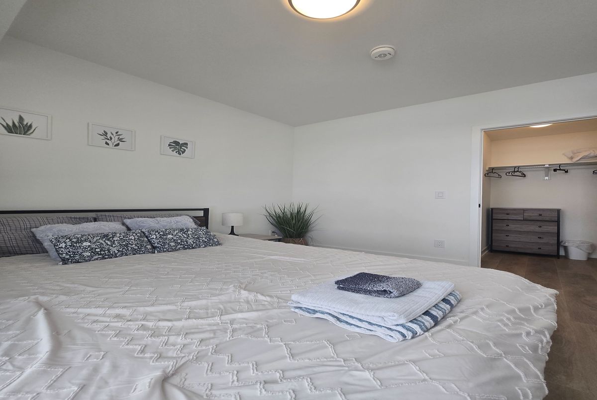 345 Wheat Boom Drive Oakville 345 Wheat Boom Drive Oakville