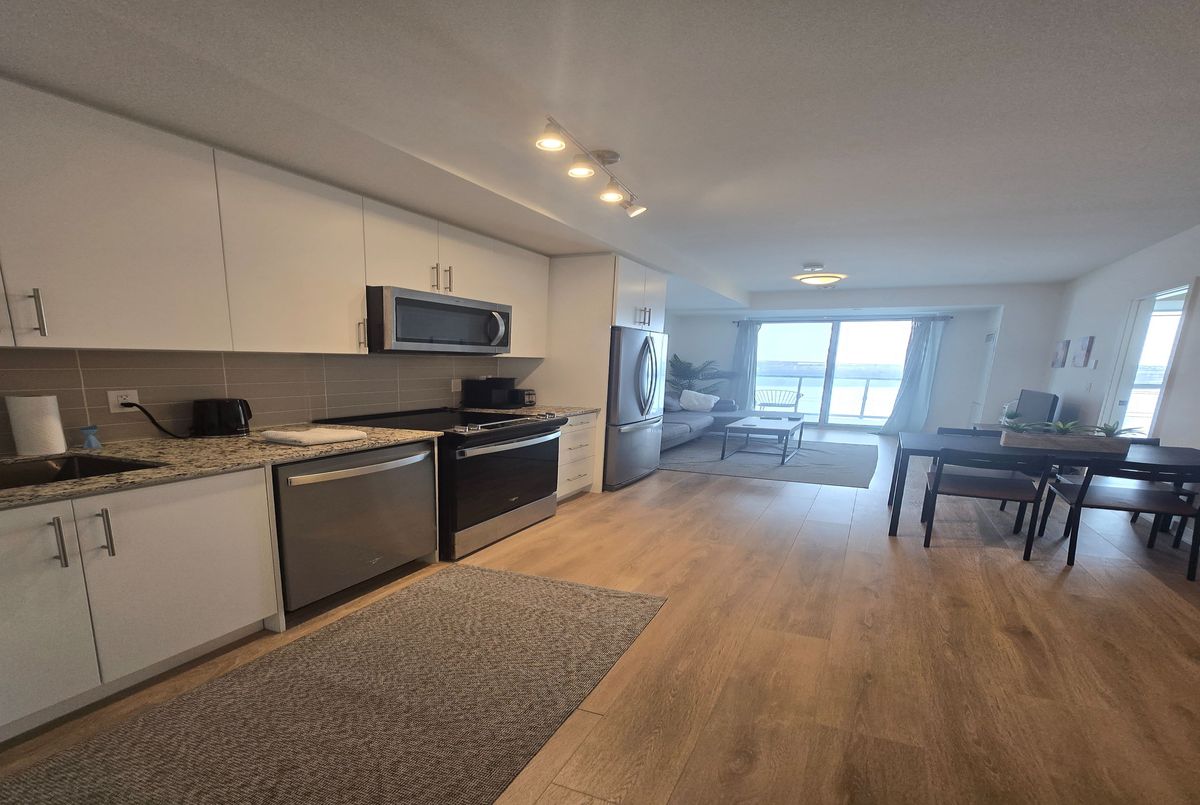 345 Wheat Boom Drive Oakville 345 Wheat Boom Drive Oakville