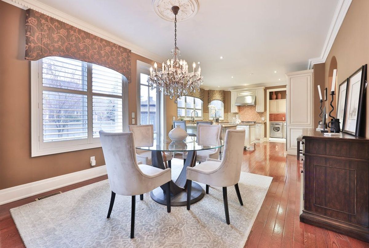 683 Canyon Street Mississauga 683 Canyon Street Mississauga