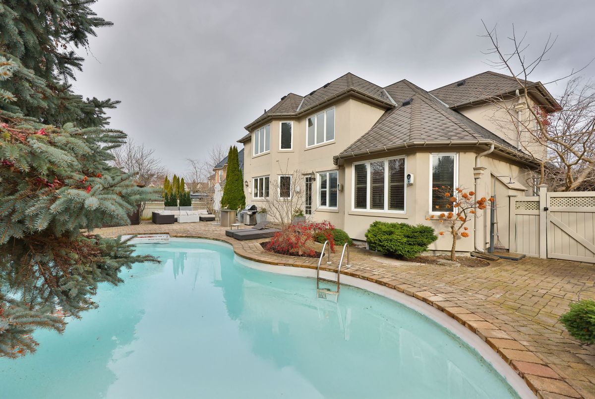 683 Canyon Street Mississauga 683 Canyon Street Mississauga