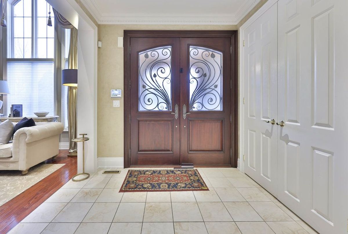 683 Canyon Street Mississauga 683 Canyon Street Mississauga