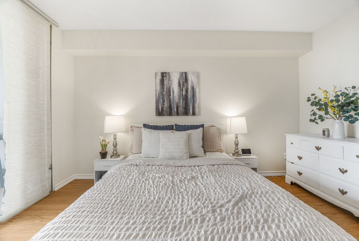 22 Southport Street Toronto 22 Southport Street Toronto