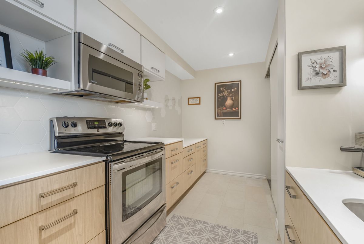 22 Southport Street Toronto 22 Southport Street Toronto