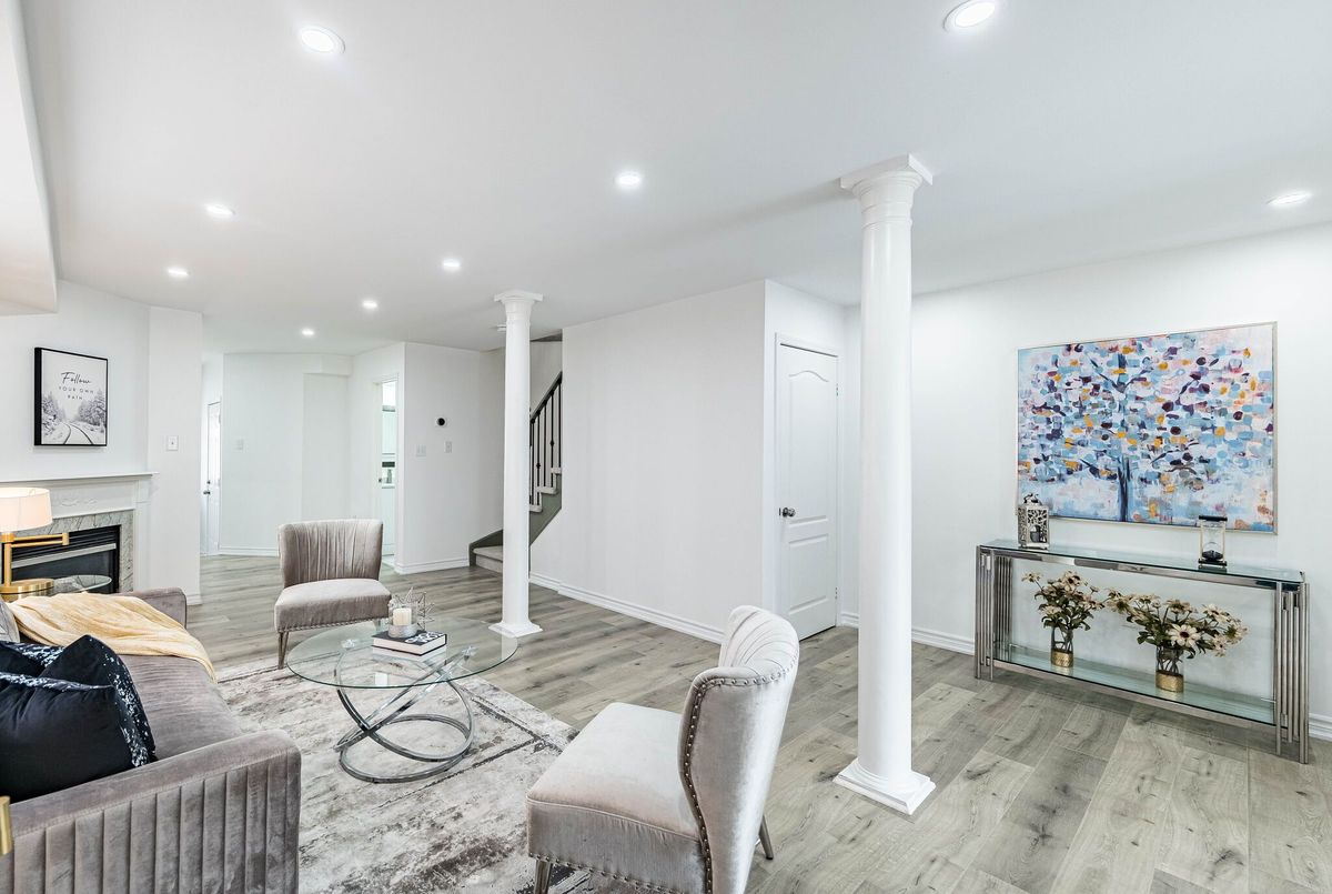 36 Native Landing Brampton 36 Native Landing Brampton